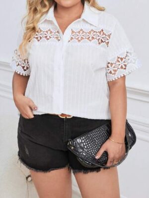 Camisa blanca con encaje