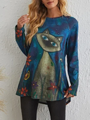 Blusa grande azul con estampado de gato holgado